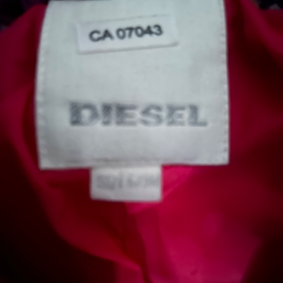 Child’s snow suit - Picture 5 of 7